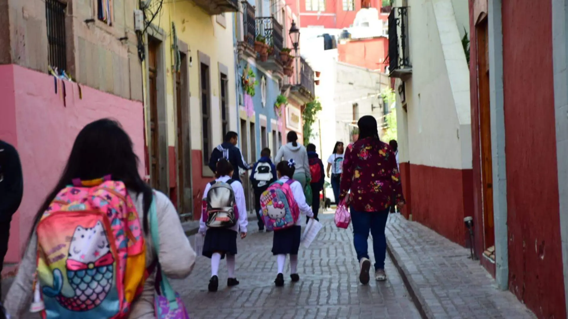 GUANAJUATO- 500 MDP PARA MEJORA DE ESCUELAS  (8)